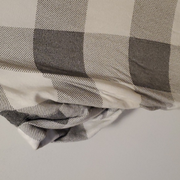 Short sleeve checkered shirt - Picture 3 of 8